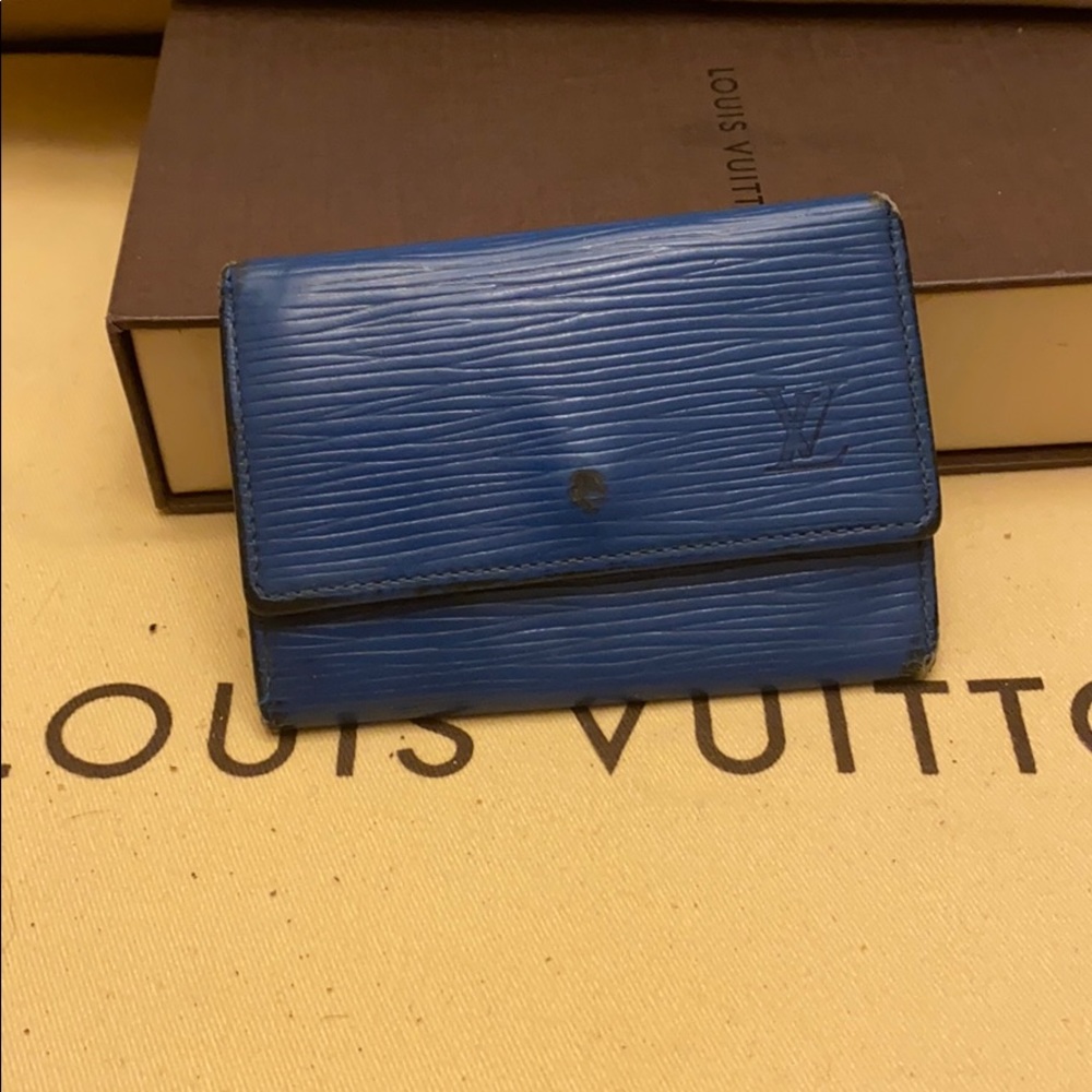 Louis Vuitton Vintage Bifold Key Holder
